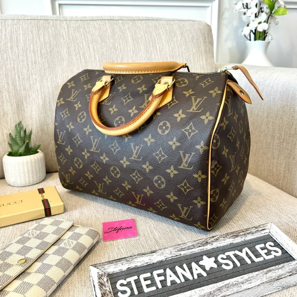Louis Vuitton Speedy 30 Monogram Canvas Satchel Bag - Picture 15 of 16